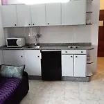 Ξενοδοχείο με διαμερίσματα Blanco Y Negro