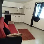 Blanco Y Negro Ξενοδοχείο με διαμερίσματα 3*