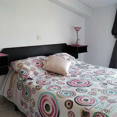 Blanco Y Negro Apartamento